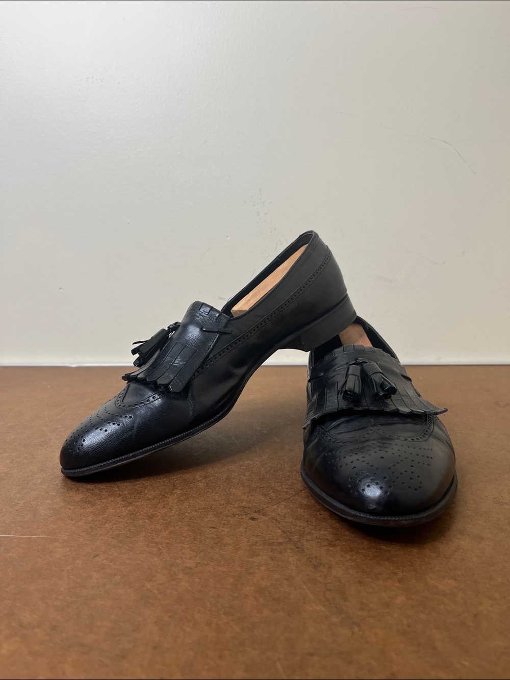 Florsheim Kiltie Tassel Wingtip Loafers Mens Vintage Black Dress Shoe Size 9D